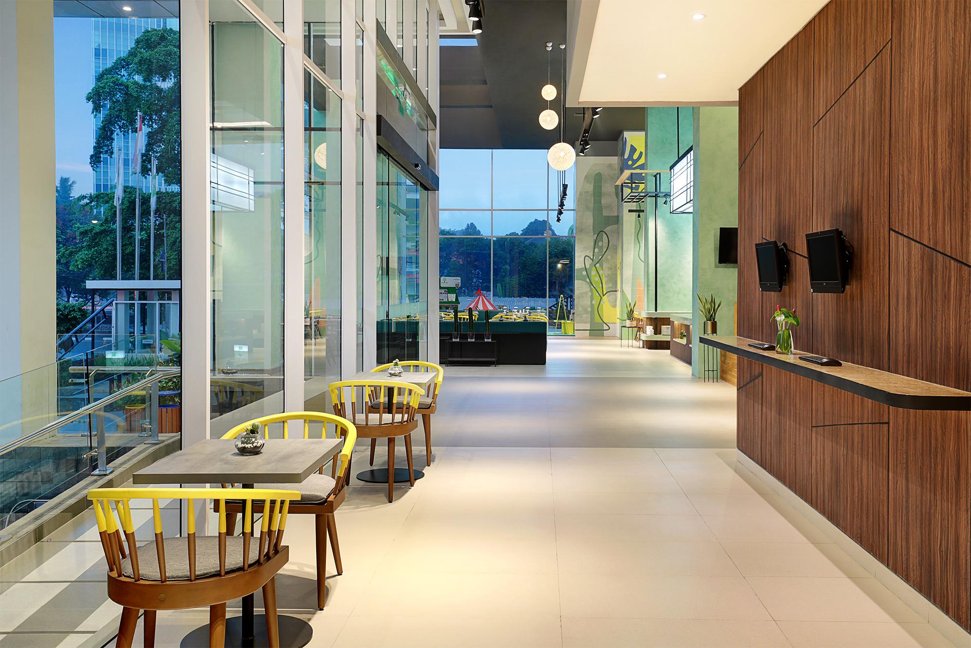 Ibis Styles Jakarta Simatupang Екстериор снимка
