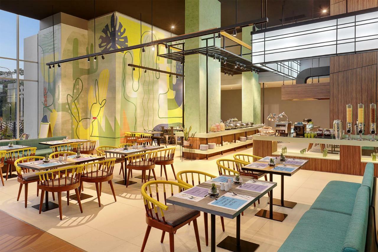 Ibis Styles Jakarta Simatupang Екстериор снимка