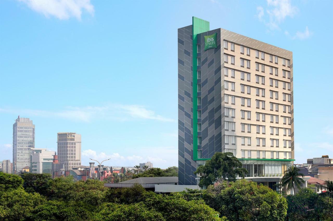 Ibis Styles Jakarta Simatupang Екстериор снимка